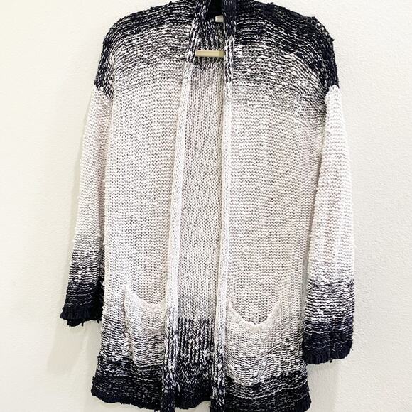 Anthropologie Akemi & Kin Black White Knit Sweater Cardigan size xs - Picture 5 of 8